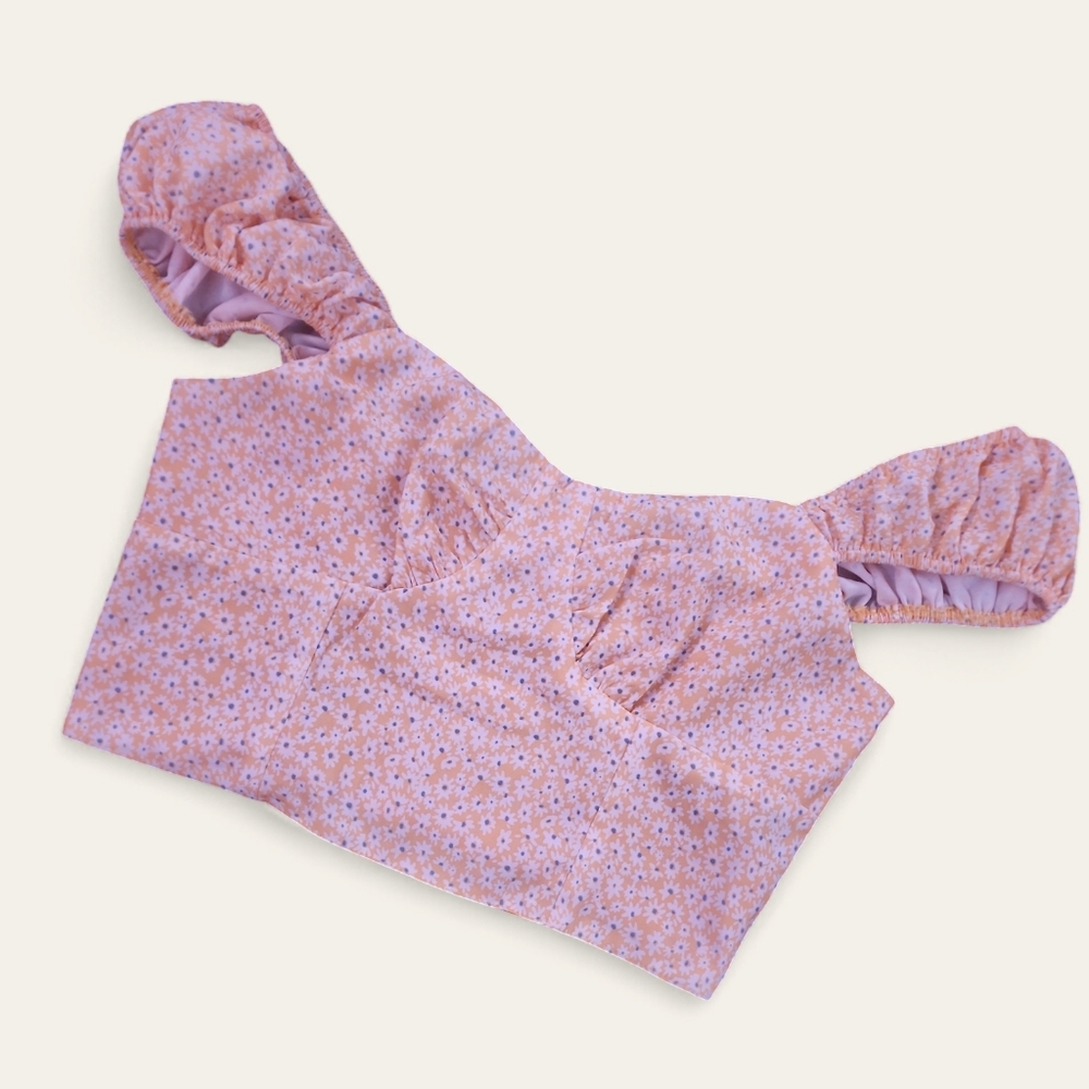 Cottagecore "Shein" Crop Top with smocked back. - Picture 8 of 8